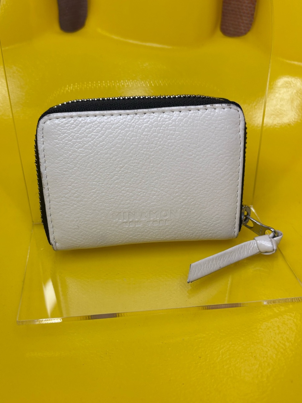 Min & Mon White Wallet with All-Over-Eyes Pattern - Picture 2 of 4